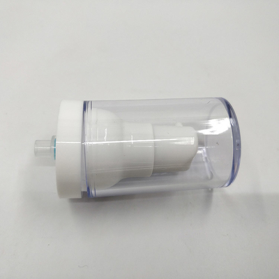 30 ml, 50 ml, 60 ml butelki z wodą i wodą