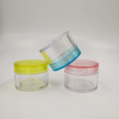 Personalizowane plastikowe słoiki kosmetyczne o pojemności 100 ml z dostosowalną marką