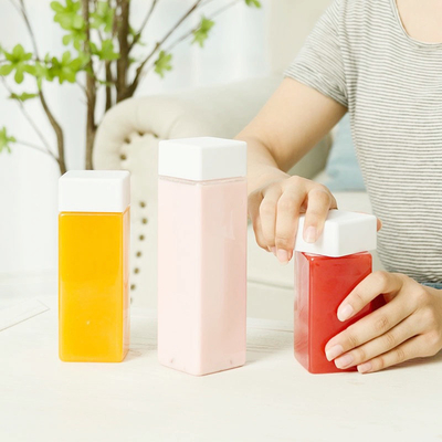 Izolowane butelki do herbaty z mlekiem do hydratacji bez wycieków