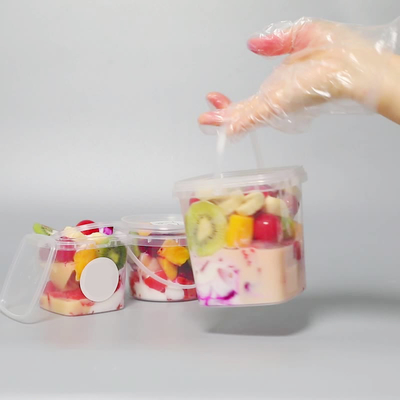 0.5kg Przejrzyste plastikowe butelki z mlekiem i herbatą