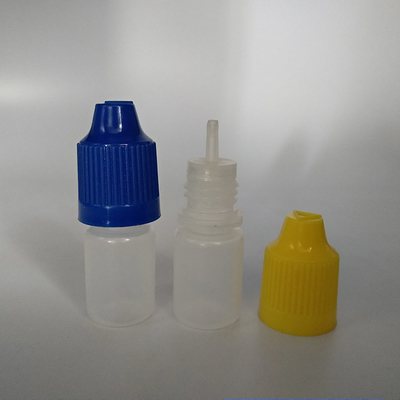 Przejrzyste czarne butelki z plastikowych kropelników szklanych z gładką powierzchnią i dostosowaniem