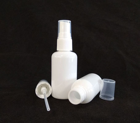 Codzienna butelka z rozpylaczem z tworzywa PET o klasycznym, okrągłym kształcie