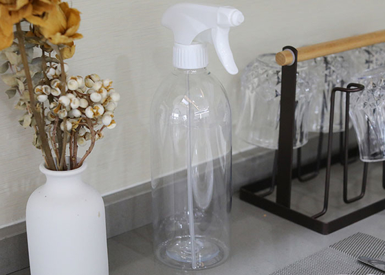 700 ml pusta, przezroczysta butelka z rozpylaczem, szczelna SGS