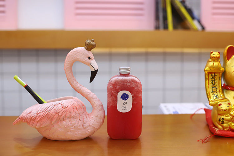 Konfigurowalne dzbanki do bubble tea dla sklepów z herbatą mleczną Trwałe i konfigurowalne