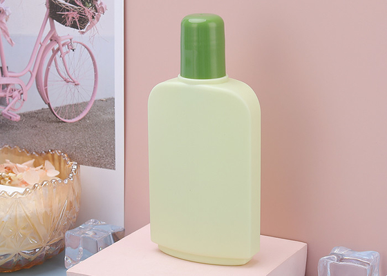 17 mm PET zielone plastikowe butelki z balsamem 130 * 55 mm nadające się do recyklingu